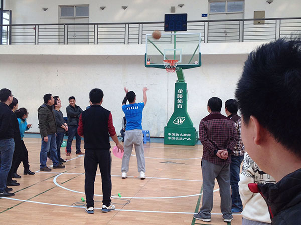 篮球友谊赛